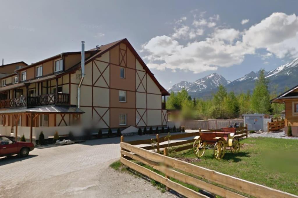 S Nadhernym Vyhladom Na Tatry